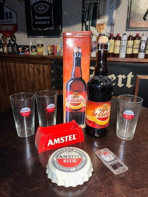 Amstel de Belofte, blik, glazen, viltjes en opener, Ophalen of Verzenden, Zo goed als nieuw, Flesopener, Amstel
