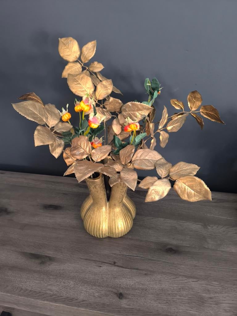 Te koop: vaas met kunstbloemen, Ophalen