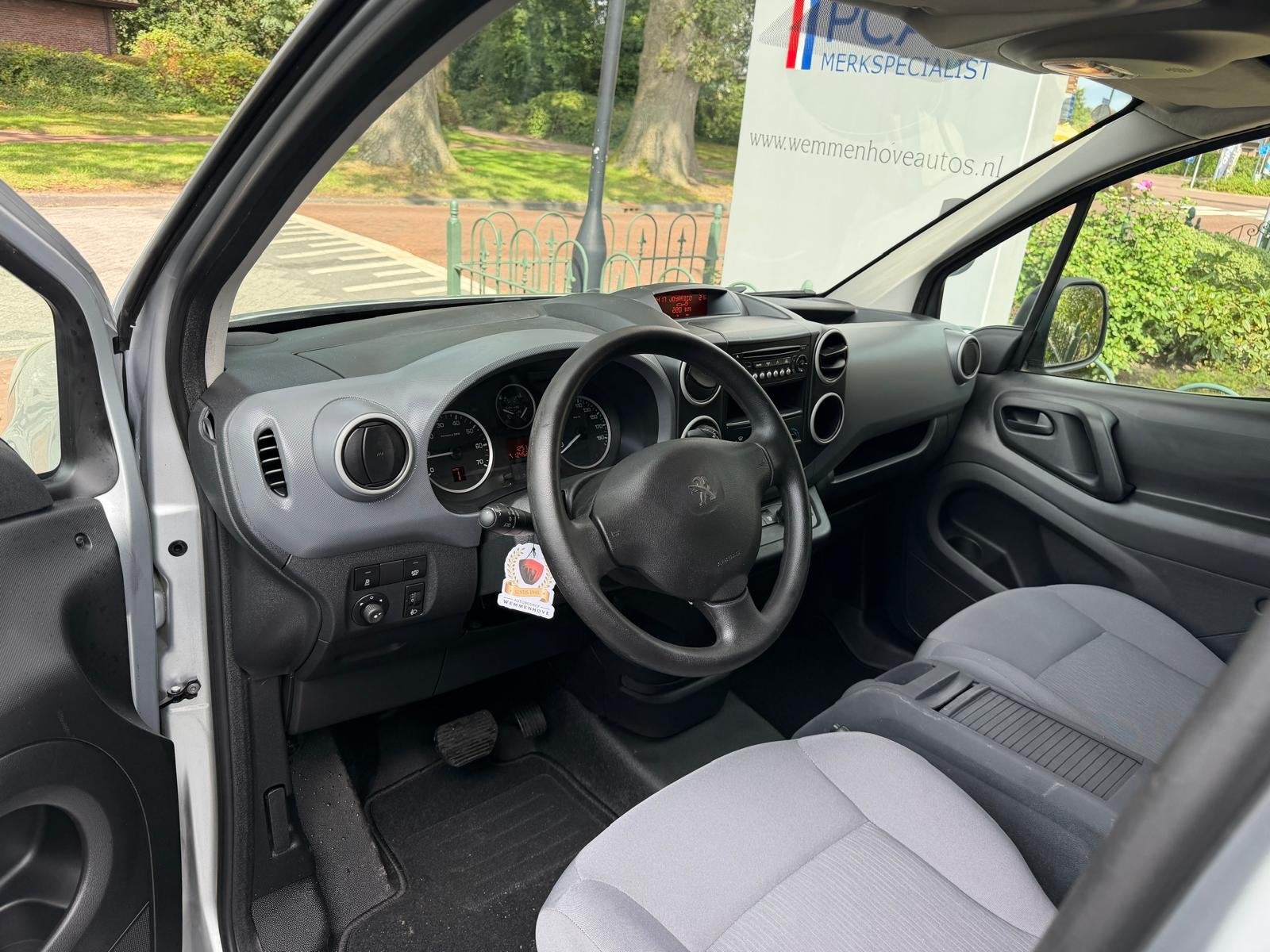 Peugeot Partner 120 1.6 e-HDI L1 XT Profit + Automaat MARGE, Auto's, Bestelauto's, Euro 5, Stof, Gebruikt, 4 cilinders