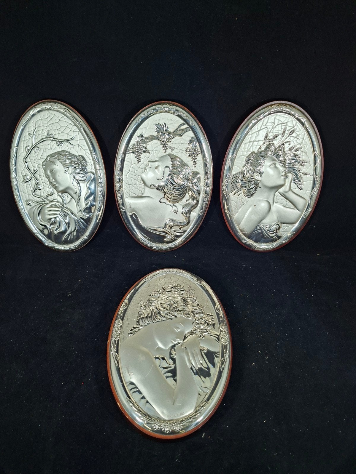 Vier jaargetijden zilver, Ophalen, Zilver