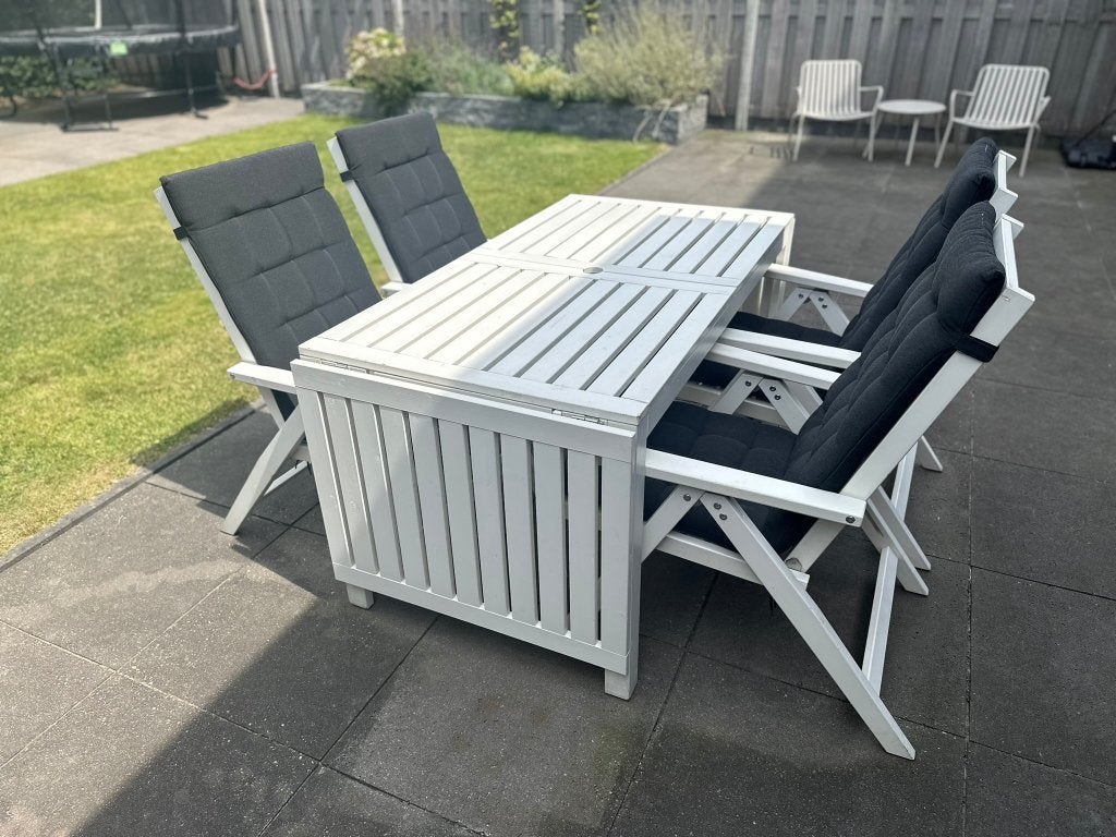Ikea ÄPPLARÖ tuinset: tafel, 4 stoelen, kussens en afdekhoes, Ophalen, 4 zitplaatsen, Gebruikt, Tuinset