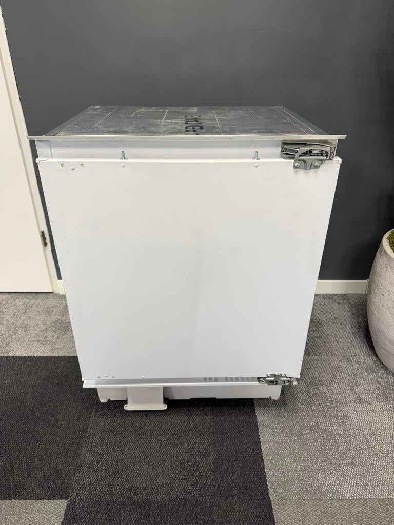 Ikea inbouw koelkast (Huttra), Minder dan 60 cm, Zo goed als nieuw, Inbouw, 160 cm of meer
