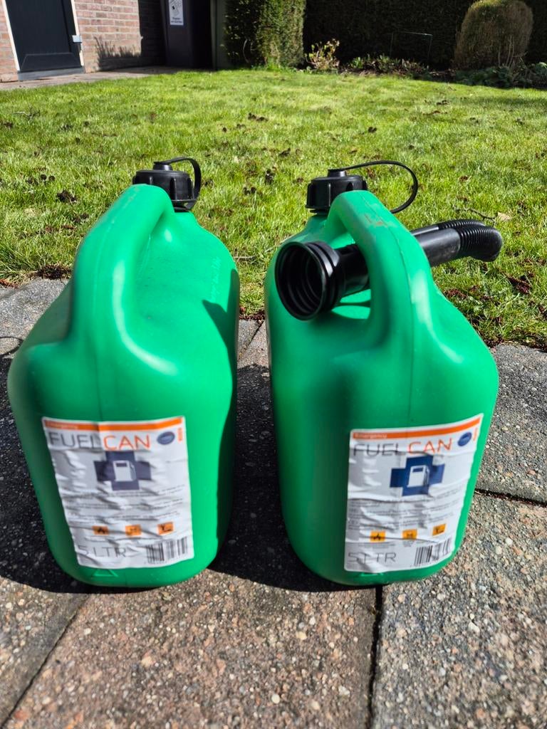 Jerrycan 5-liter, 2 stuks, Ophalen, Zo goed als nieuw