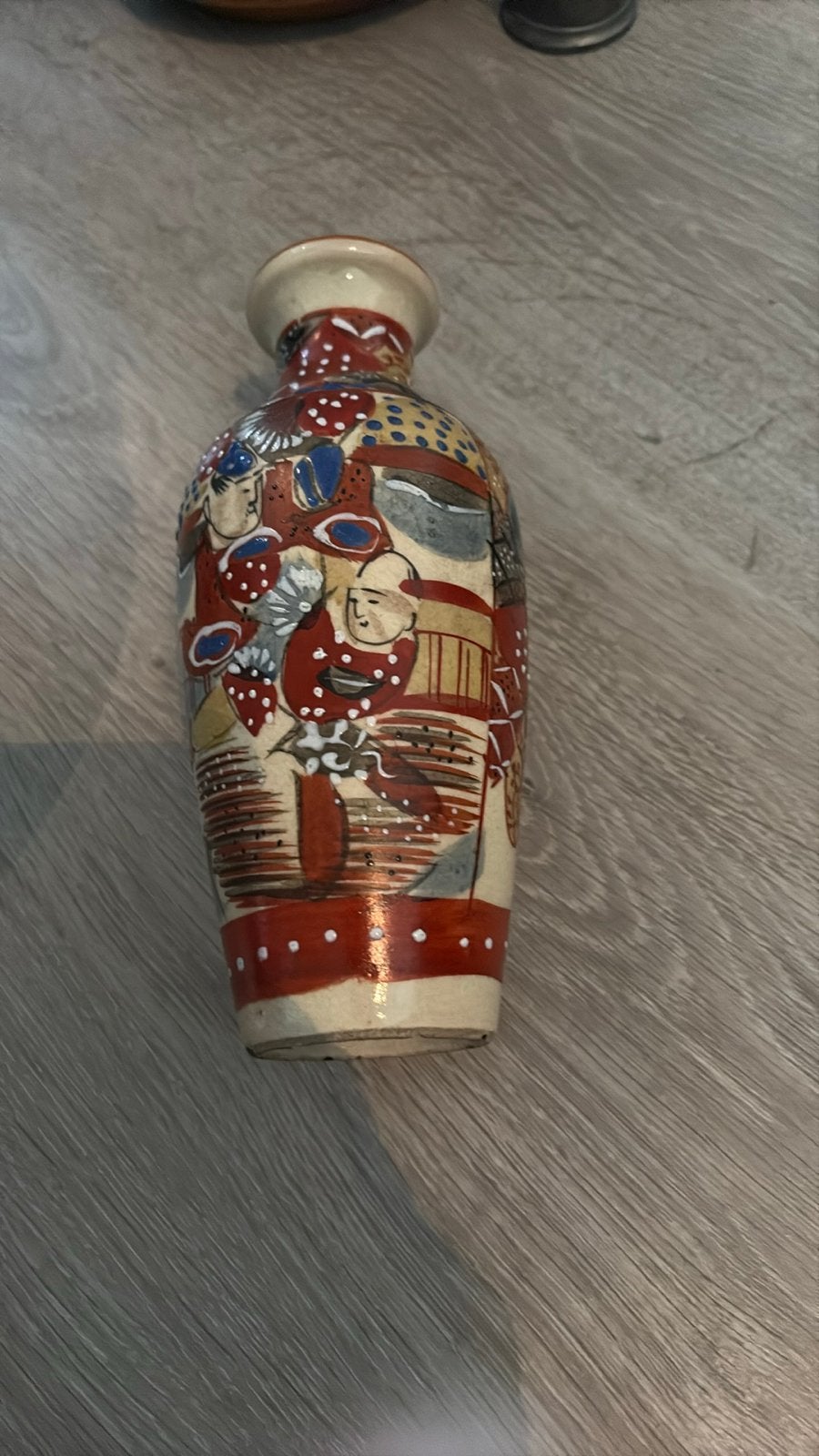Vintage Japanse Satsuma vaas met gedetailleerde decoratie, Ophalen of Verzenden