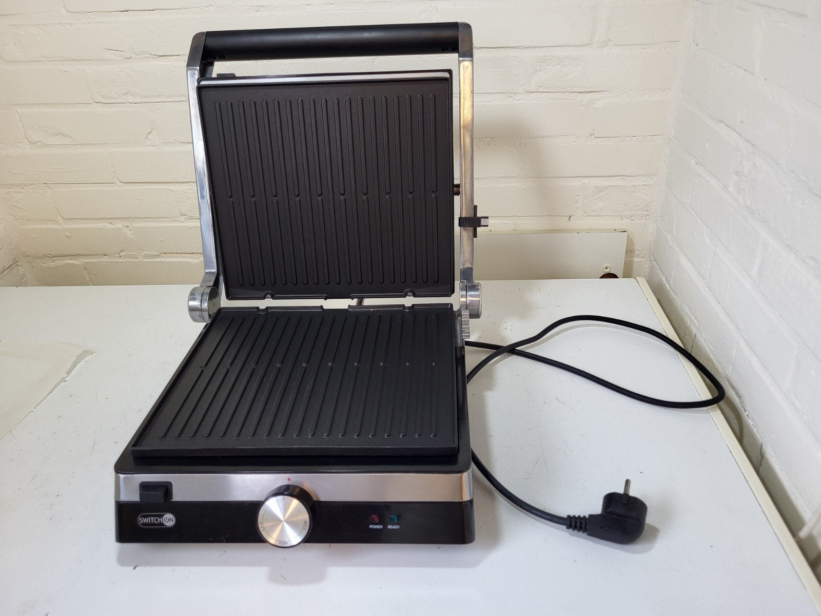 Switch On Contactgrill met 180 openingsfunctie, Witgoed en Apparatuur, Grillplaten, Ophalen of Verzenden, Gebruikt, Tafelgrill