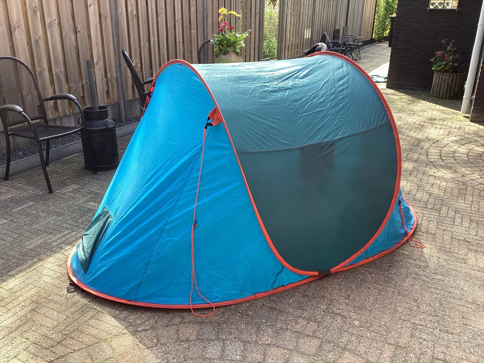 Kleine pop-up tent - Rocktrail, Ophalen of Verzenden, Gebruikt, Tot en met 2