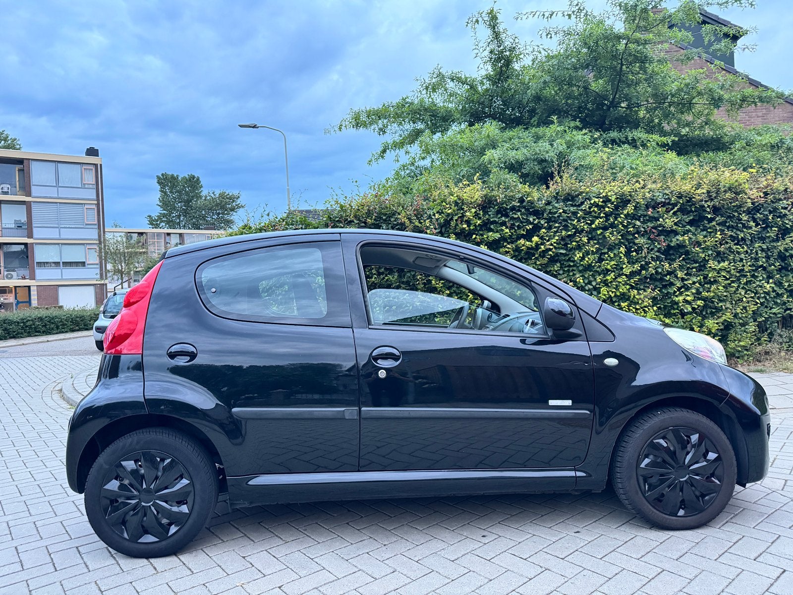 Peugeot 107 1.0 |2011| AİRCO | E-RAMEN | 5 -DEURS |ORJ NAP |, Voorwielaandrijving, 4 stoelen, Origineel Nederlands, Handgeschakeld