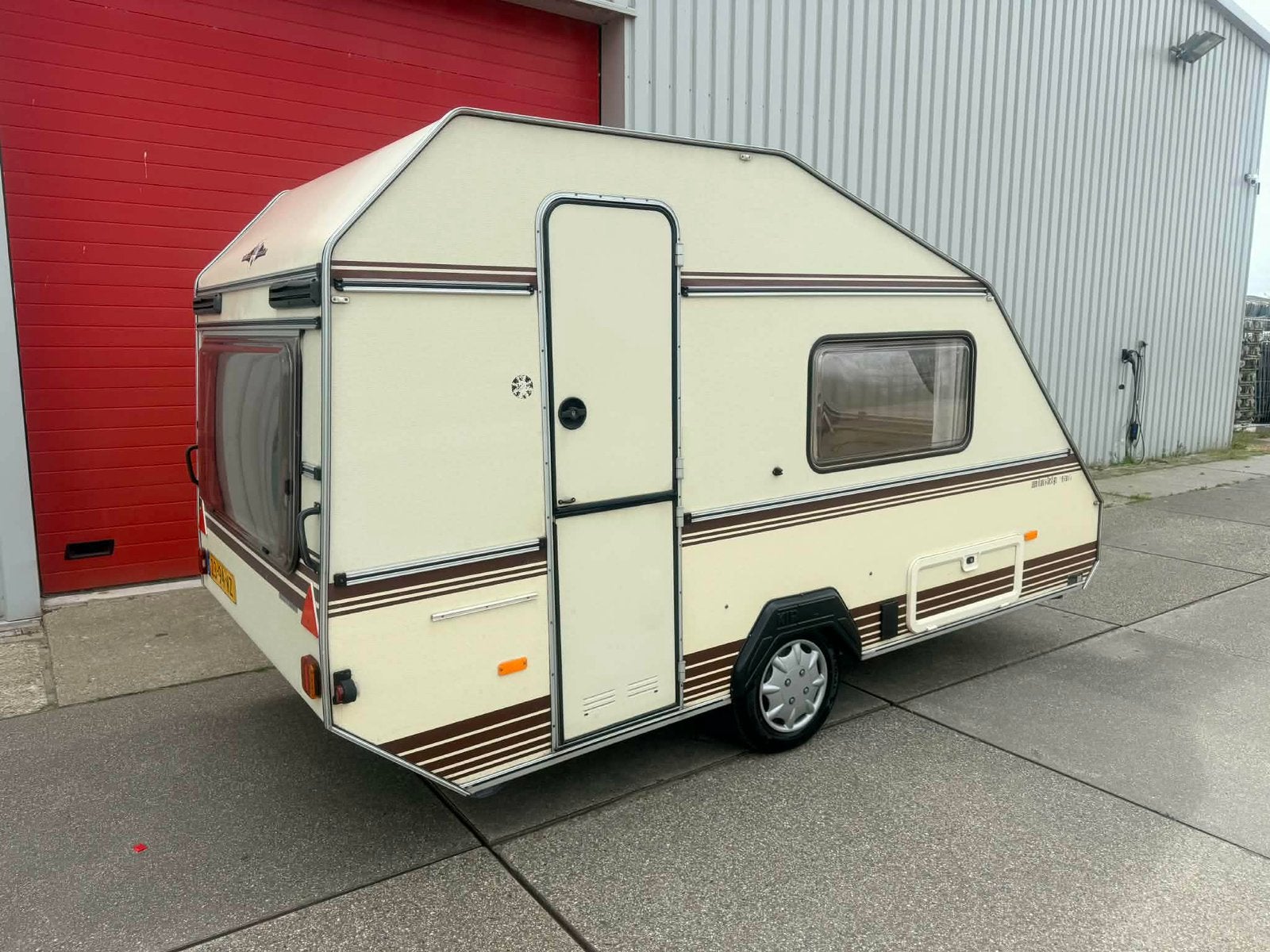 Kip caravan mk400 retro bouwjaar 1983, Caravans en Kamperen, Caravans, Overige typen, Kip, Kleine zit, Tot en met 3