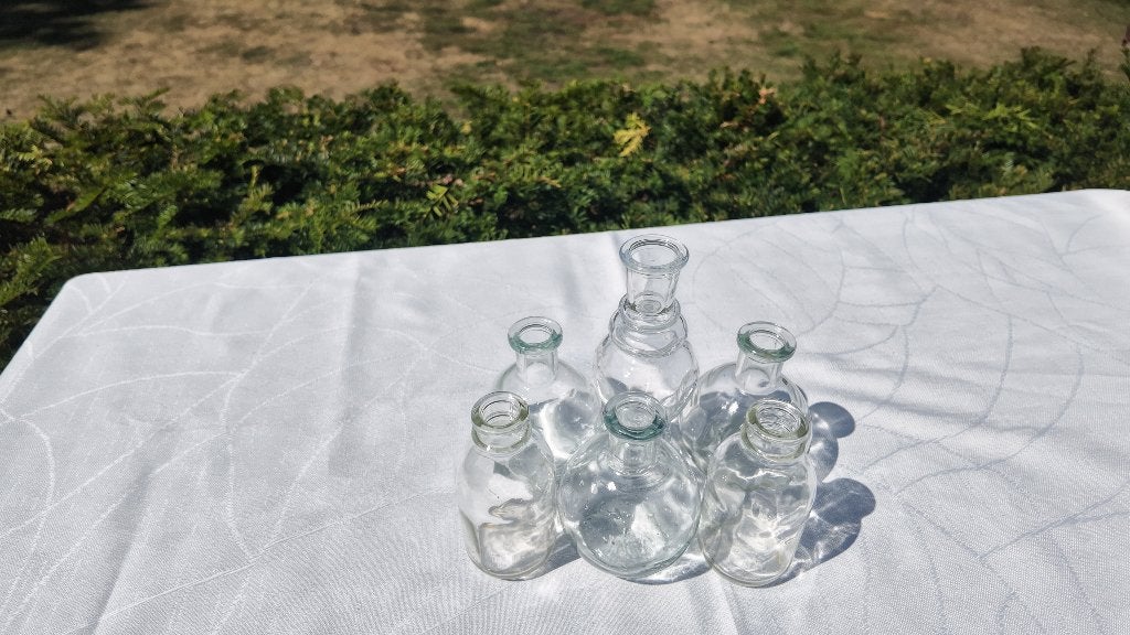 Setjes gemengde glazen flesvaasjes - vanaf €13 per setje, Huis en Inrichting, Woonaccessoires | Vazen, Ophalen, Zo goed als nieuw