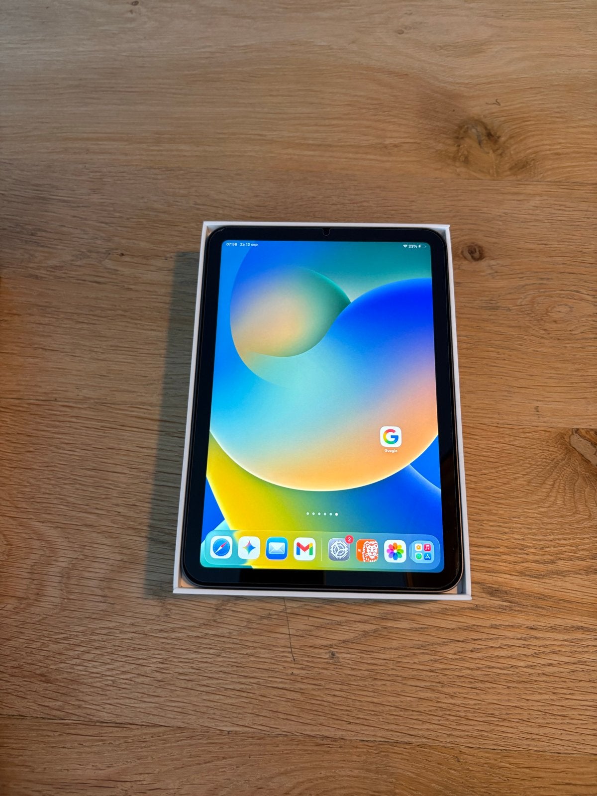 Nieuwe Apple iPad Mini (6e generatie) Wi-Fi 64GB Spacegrijs, Computers en Software, 8 inch, Ophalen of Verzenden, Zo goed als nieuw