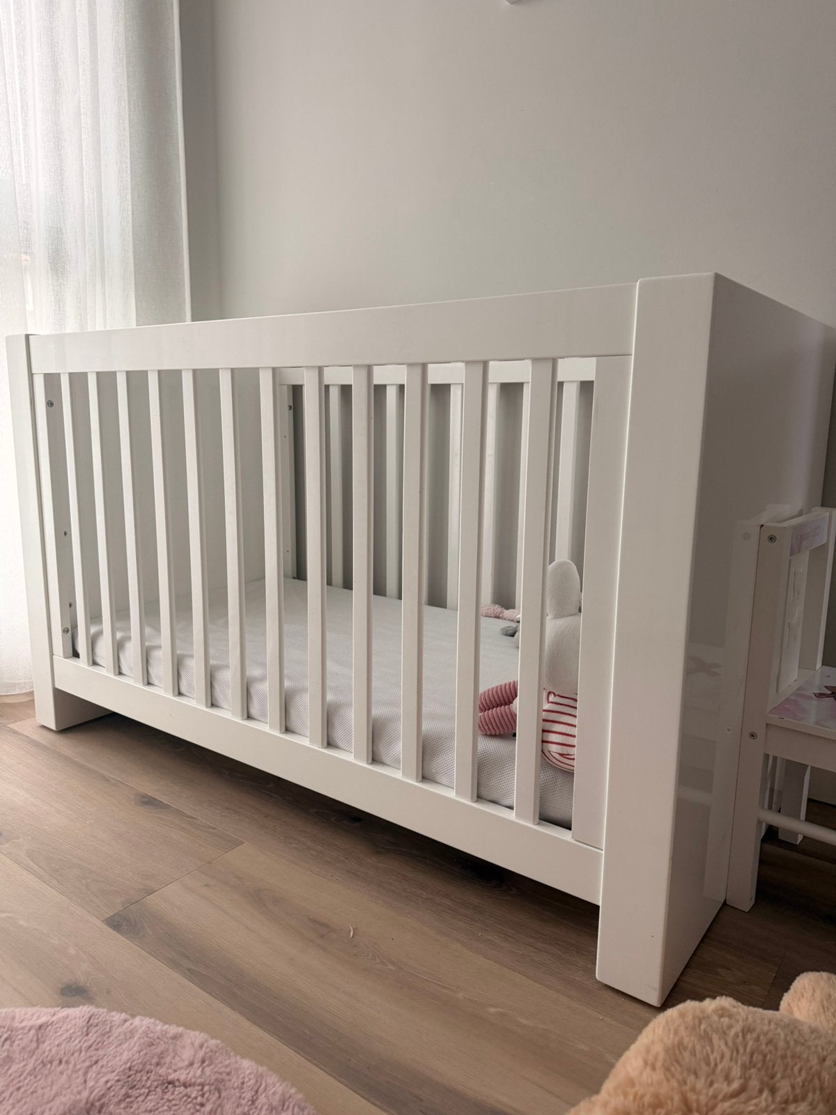Kidsmill Alaska ledikant / babybed hoogglans wit, Kinderen en Baby's, Babywiegjes en Ledikanten, Ophalen of Verzenden, Gebruikt