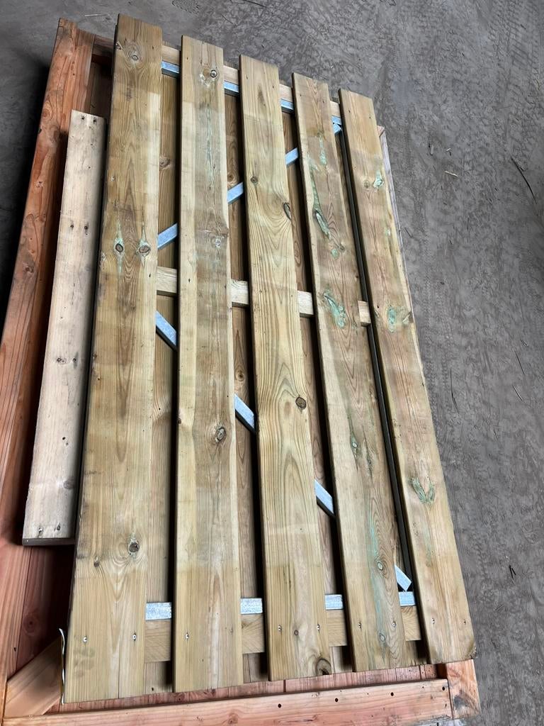 Grenen poort 90x180 cm, Tuin en Terras, Schuttingen, Ophalen, 1 tot 2 meter, Minder dan 3 meter, Zo goed als nieuw