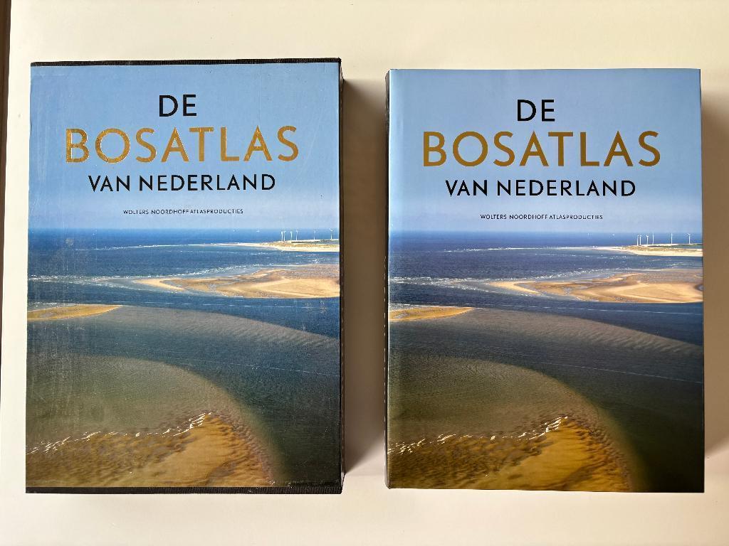 De Bosatlas van het cultureel erfgoed, in nieuwstaat, Boeken, Bosatlas, 2000 tot heden, Ophalen of Verzenden, Zo goed als nieuw