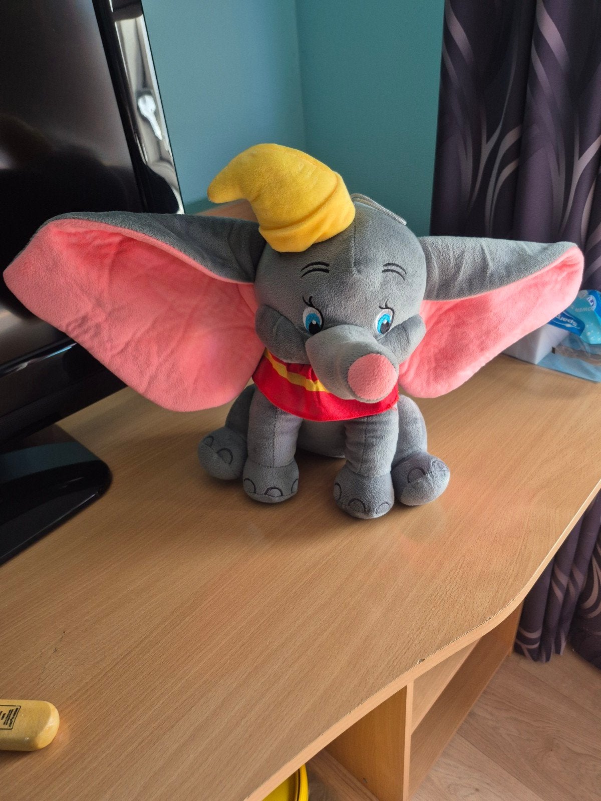 dumbo / dombo de olifant disney knuffel, Ophalen of Verzenden, Zo goed als nieuw, Olifant