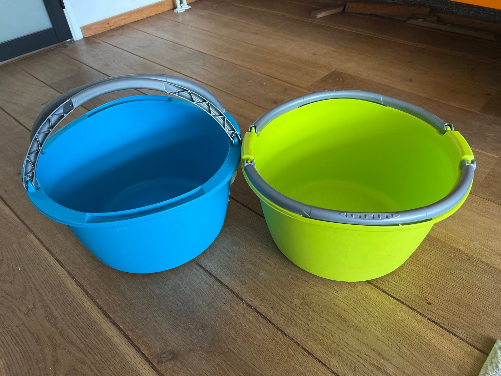 Stefanplas teil 16 liter - set van 2 emmers, Ophalen, Gebruikt
