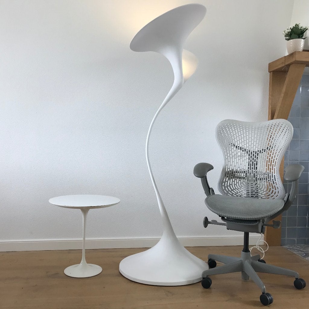 Vloerlamp lamp design uniek kunst object wit bloem tulp, Ophalen of Verzenden, Zo goed als nieuw, Nvt, 150 tot 200 cm