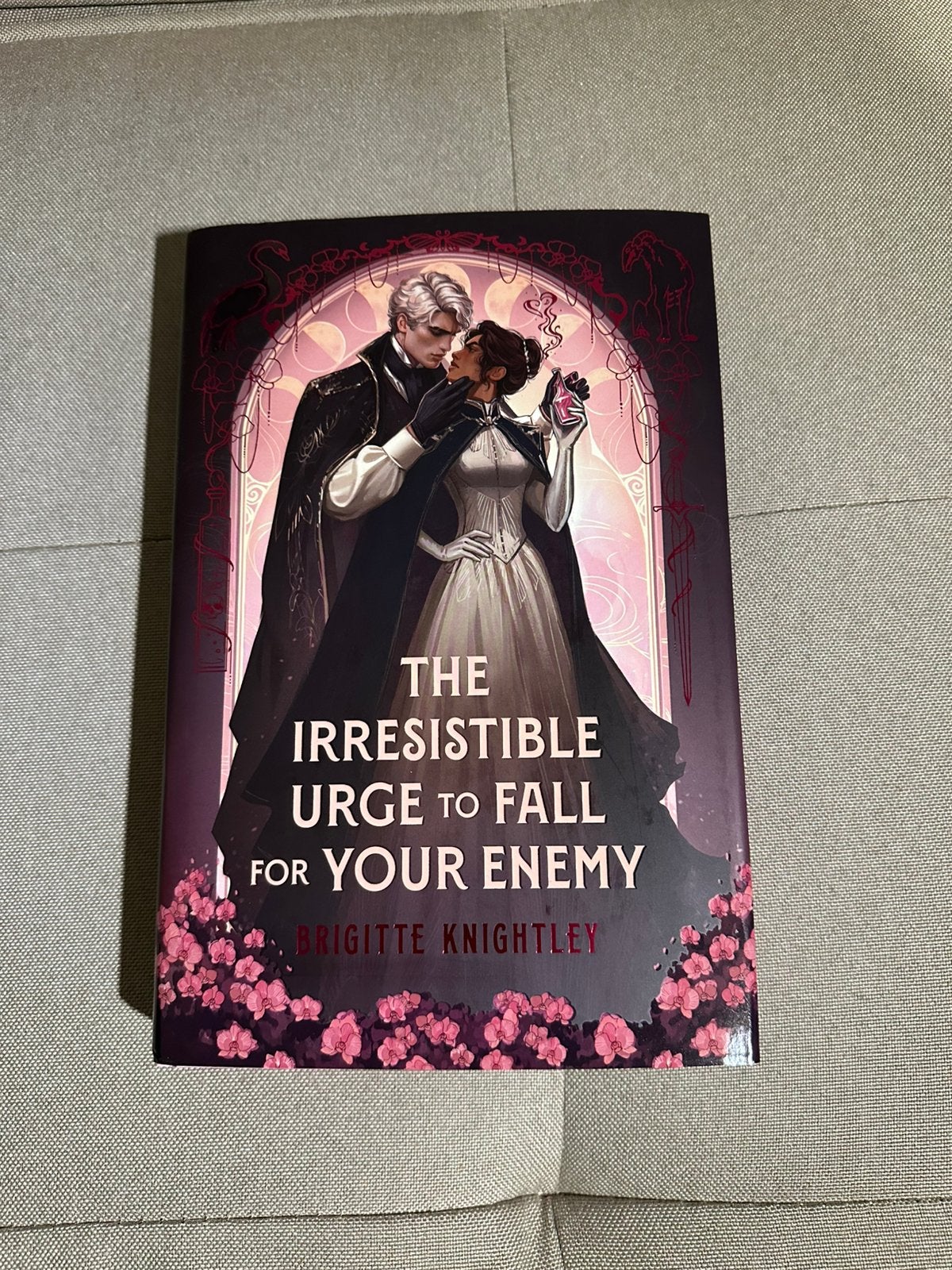 The Irresistible Urge To Fall For Your Enemy - FairyLoot, Ophalen of Verzenden, Nieuw