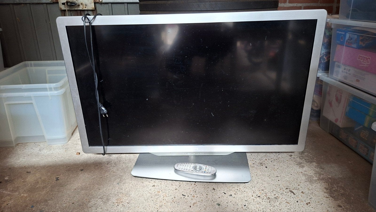 Philips 37PFL7676H/12 LCD TV - 94 cm (37 inch), Ophalen