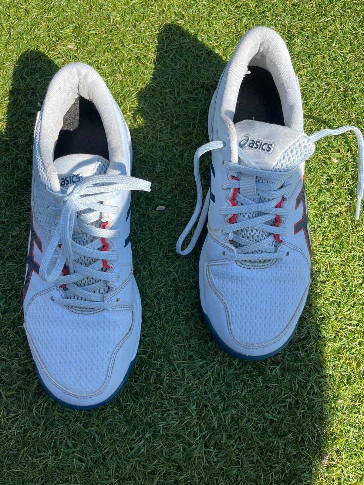 Asics hockeyschoenen maat 40., Ophalen of Verzenden, Zo goed als nieuw, Schoenen