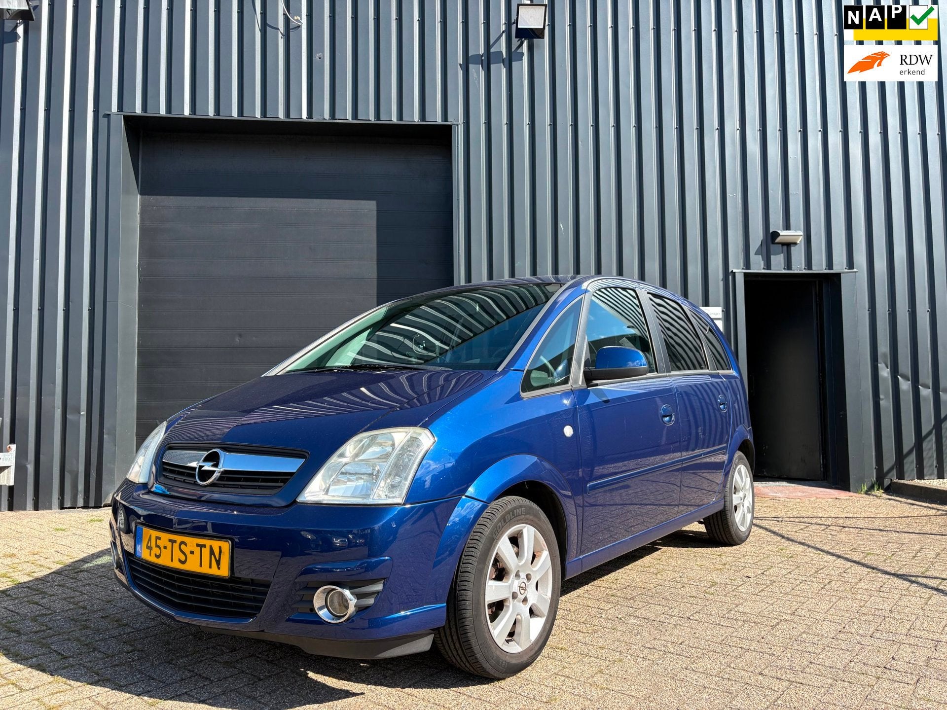 Opel Meriva 1.6-16V Cosmo-Airco-Carplay-ORG NL, Auto's, Voorwielaandrijving, Gebruikt, 4 cilinders, Blauw
