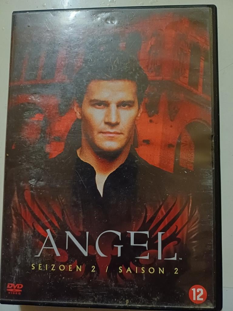 Angel 2, Vanaf 12 jaar, Ophalen of Verzenden, Zo goed als nieuw
