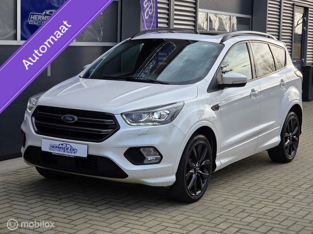 Ford Kuga 1.5 EcoBoost ST Line 182pk automaat, Automaat, 4 cilinders, 1586 kg, Wit