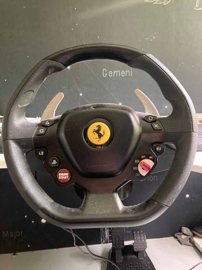 Ferrari gaming stuur zwart, Ophalen of Verzenden, Zo goed als nieuw, Stuurtje of Sportattribuut