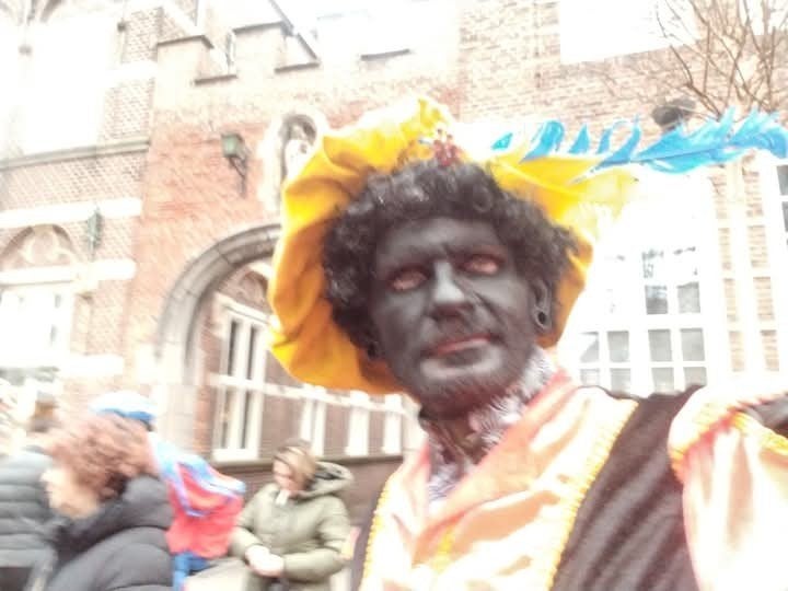 Zwarte Piet  te Huur - Perfect voor Sinterklaasfeest, Ophalen, Zo goed als nieuw