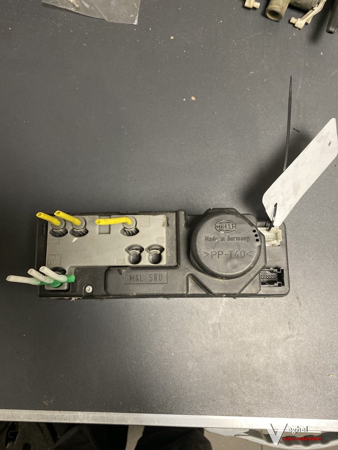 Mercedes CLK 1998 CV Pomp Vacuumpomp 208 800 1148, Gebruikt, -, -, Ophalen of Verzenden