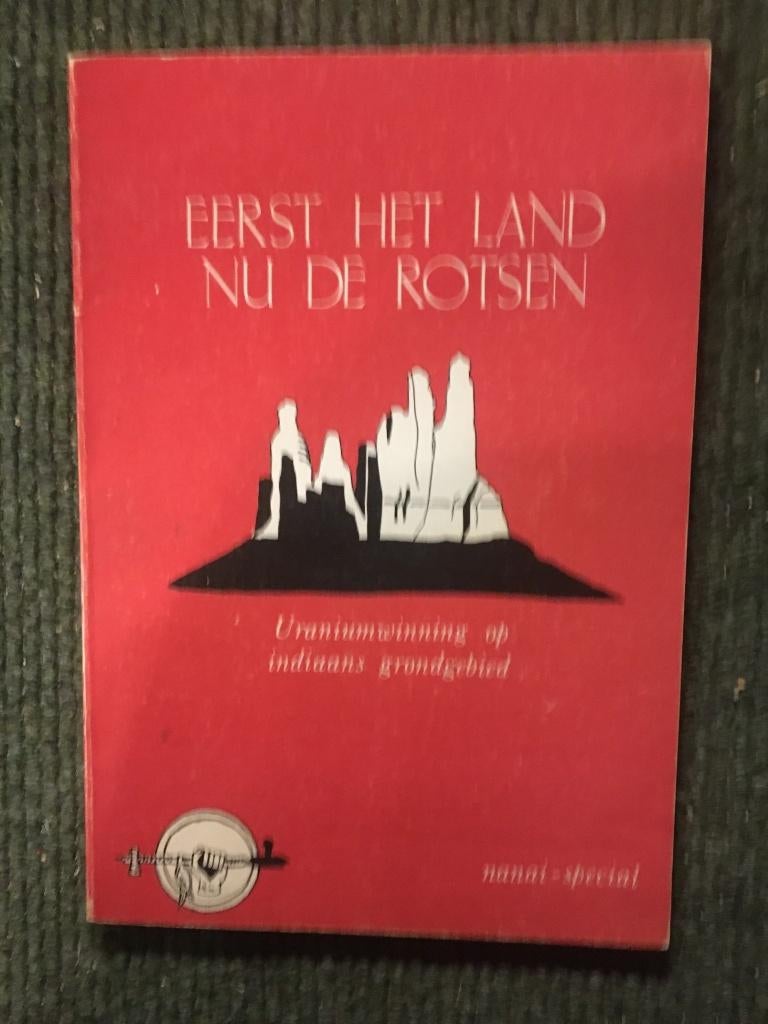 Eerst het land nu de rotsen; door Frieda van Essen et al, Frieda van Essen et al, Ophalen of Verzenden, Noord-Amerika, 20e eeuw of later