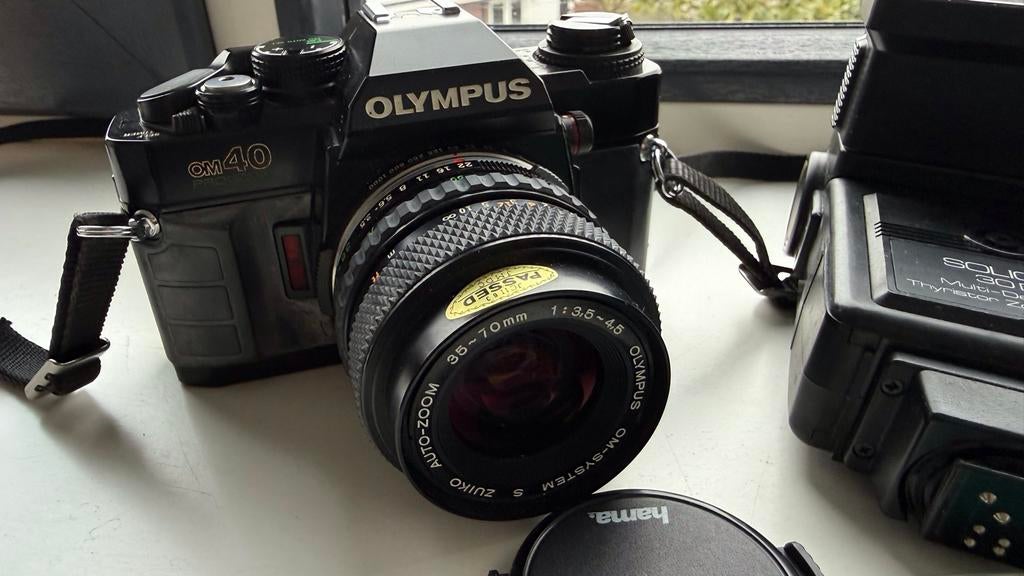 Olympus OM40 Program Spiegelreflexcamera met lens en tas, Ophalen, Gebruikt, Spiegelreflex, Olympus