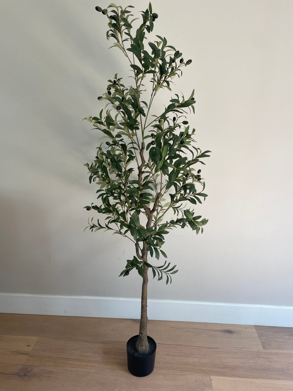 Prachtige Kunst Olijfboom 180cm - Realistisch & Onderhoudsvr, Huis en Inrichting, Ophalen, Binnen, Groen, Kunstplant