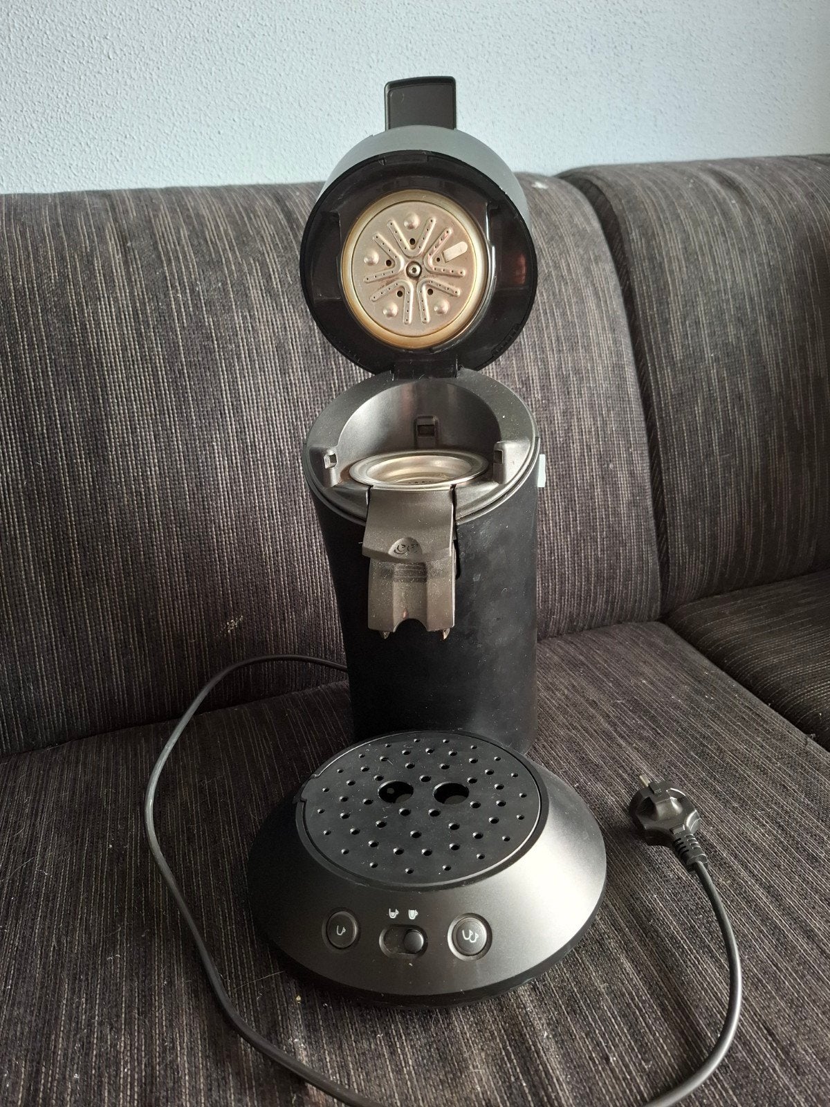 senseo  zwart, Koffiemachine, Ophalen of Verzenden, Zo goed als nieuw, Koffiepads en cups