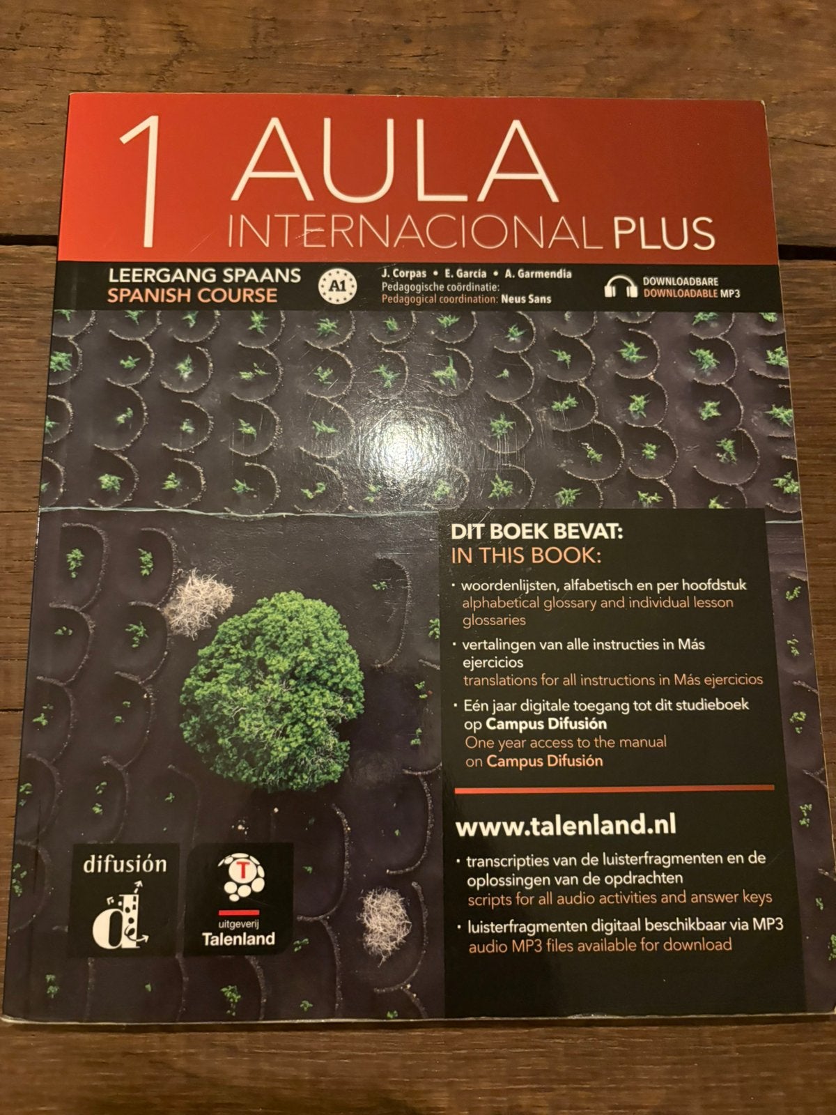 1 Aula Internacional Plus, Ophalen of Verzenden, Zo goed als nieuw