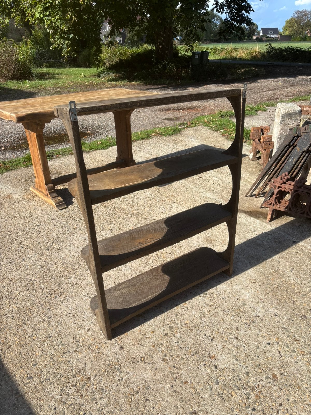 Oud wand schap geheel eikenhout vier planken, Ophalen