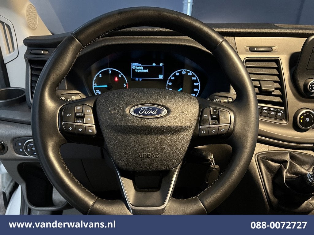 Ford Transit 2.0 TDCI 131pk L4H3 Jumbo Euro6 Airco | Camera, Auto's, Bestelauto's, Voorwielaandrijving, Stof, 4 cilinders, Wit