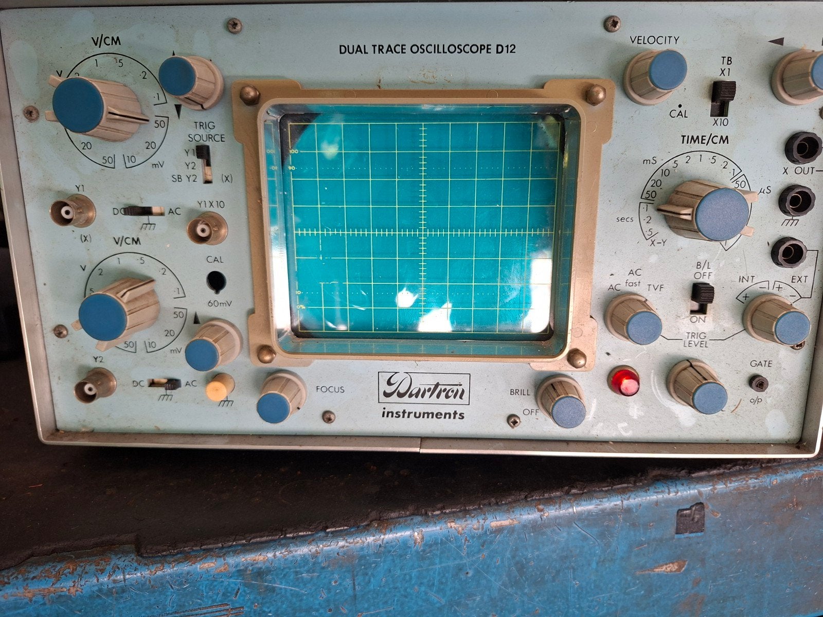 Dartron Instruments Dual Trace Oscilloscope D12 - 2 Kanaals, Ophalen of Verzenden, Niet werkend