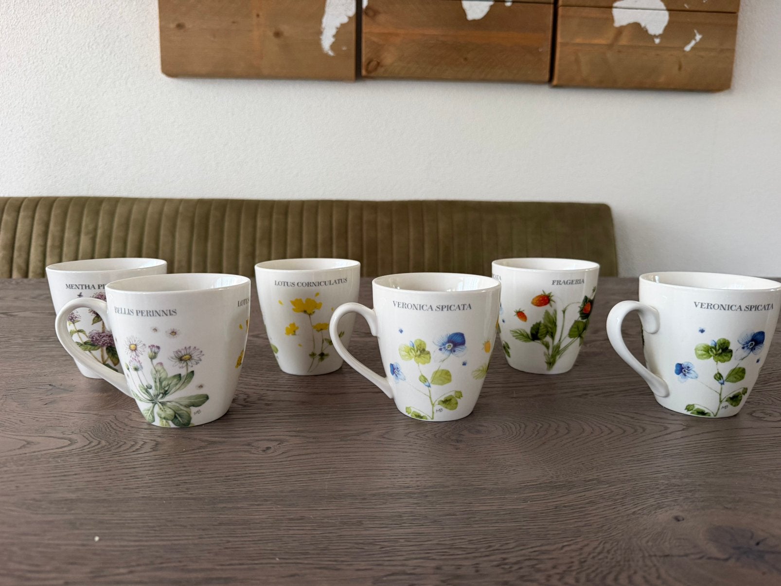 Marjolein Bastin Mokken - Wildflowers, Ophalen of Verzenden, Zo goed als nieuw, Overige stijlen, Kop(pen) en/of Schotel(s)