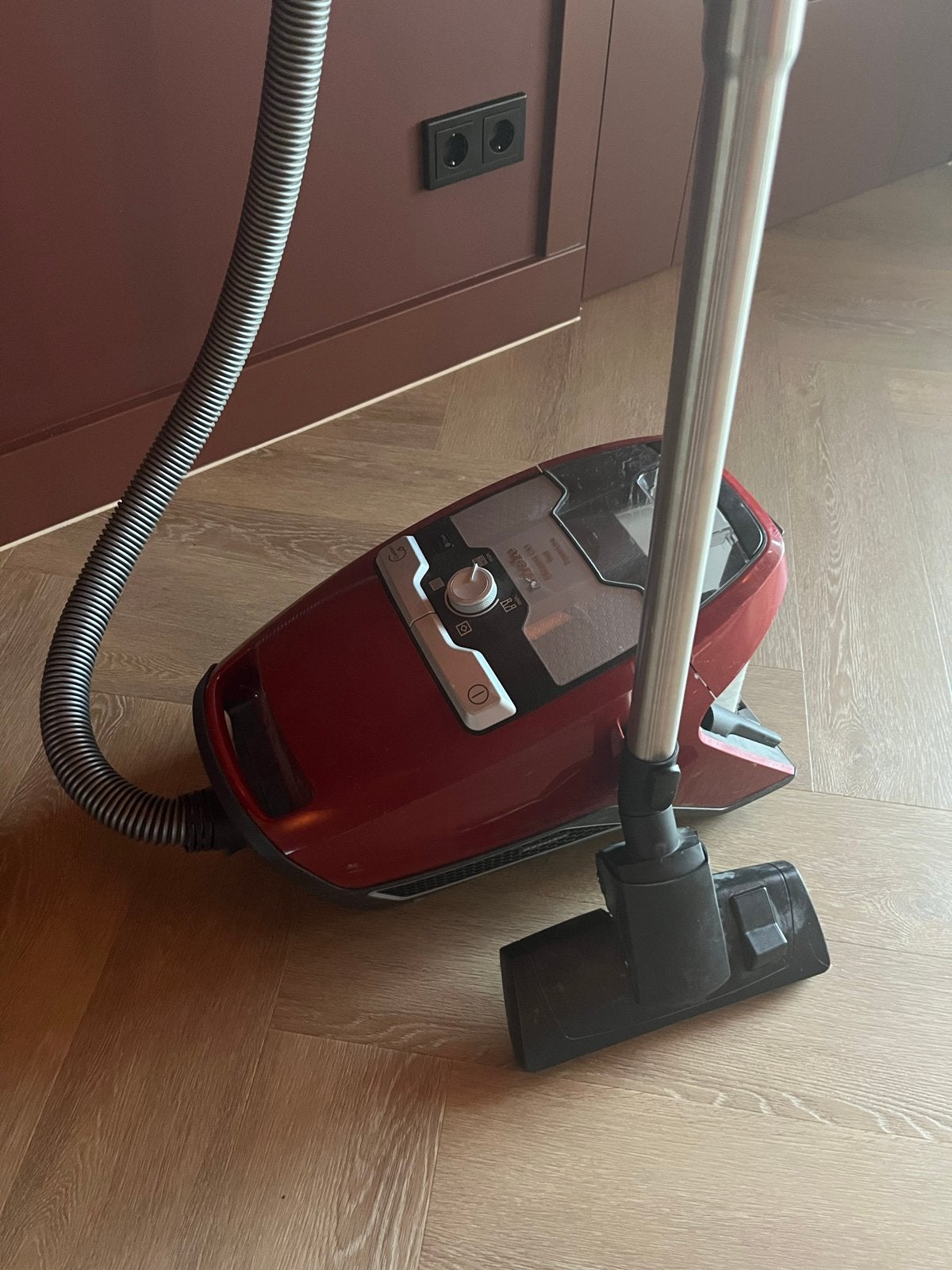 Miele Blizzard CX1 Red PowerLine stofzuiger, Ophalen, Gebruikt, Miele, 2000 watt of meer