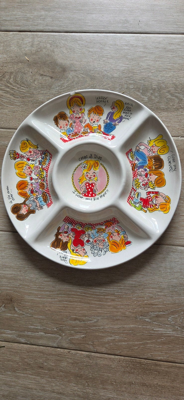Blond snackschaal "ff bijkletsen", Huis en Inrichting, Keuken | Servies, Gebruikt, Schaal of Schalen, Vintage, Keramiek, Blond Amsterdam