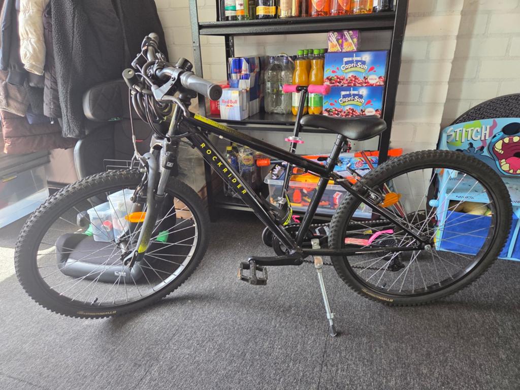 Rockrider Kinderfiets 24 inch - Zo goed als nieuw, Ophalen of Verzenden