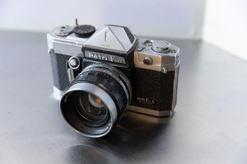 Petri Camera & Lens, Ophalen of Verzenden, Gebruikt, Compact, Overige Merken