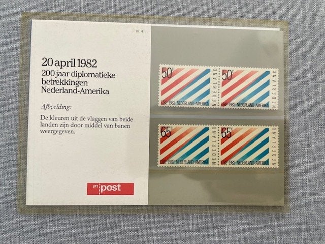 Postzegelmapje PZM4 - 200 jaar betrekkingen Nederland-U.S.A., Ophalen of Verzenden, Postfris, Overige thema's