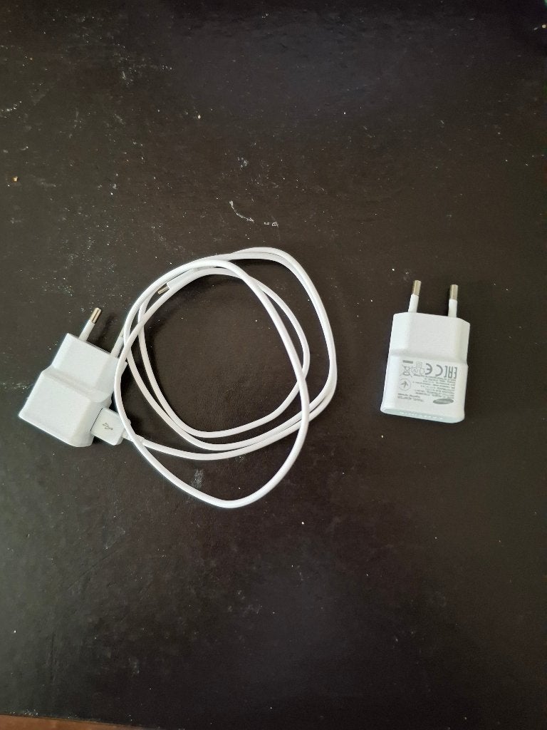 2 Opladers Mobiel Samsung, Samsung, Adapter, Ophalen of Verzenden, Zo goed als nieuw