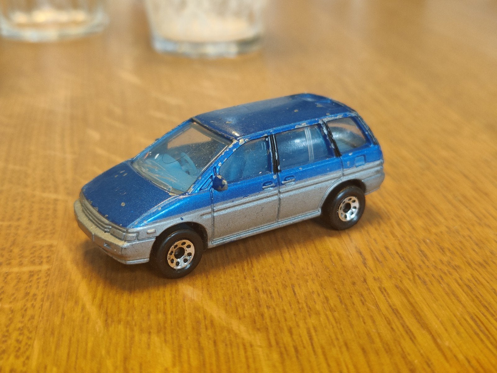 Matchbox Nissan Prairie BLAUW, Ophalen of Verzenden, Zo goed als nieuw, Auto