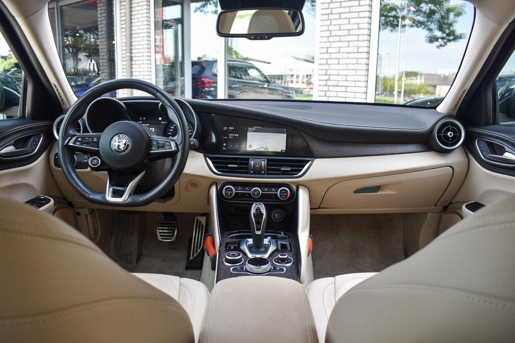 Alfa Romeo Giulia 2.2 TI Verde Visconti Leder Carplay Stoelv, 745 kg, Achterwielaandrijving, Gebruikt, Automatische klimaatregeling