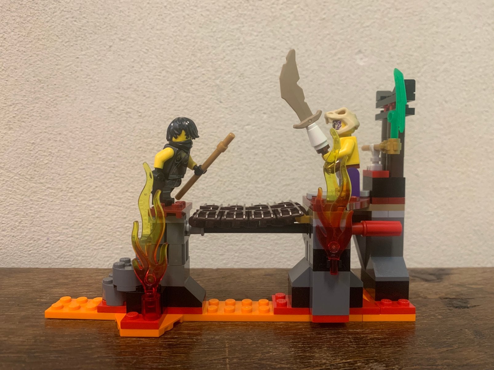 Lego ninjago lavastroom vechtscene, Ophalen of Verzenden, Zo goed als nieuw