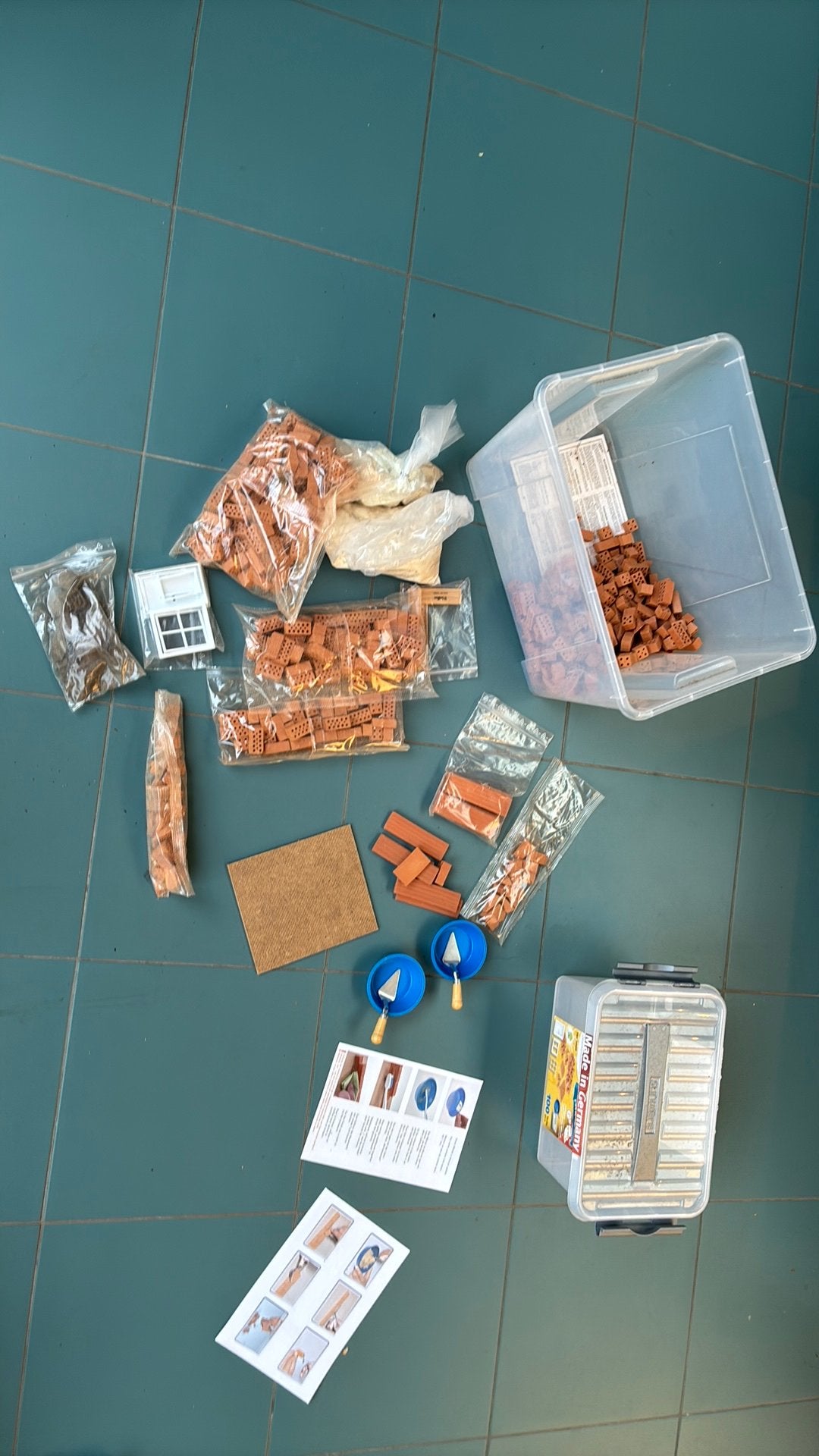 TEIFOC 2 sets huis en extra steentjes, Ophalen of Verzenden, Zo goed als nieuw, Knutselmateriaal
