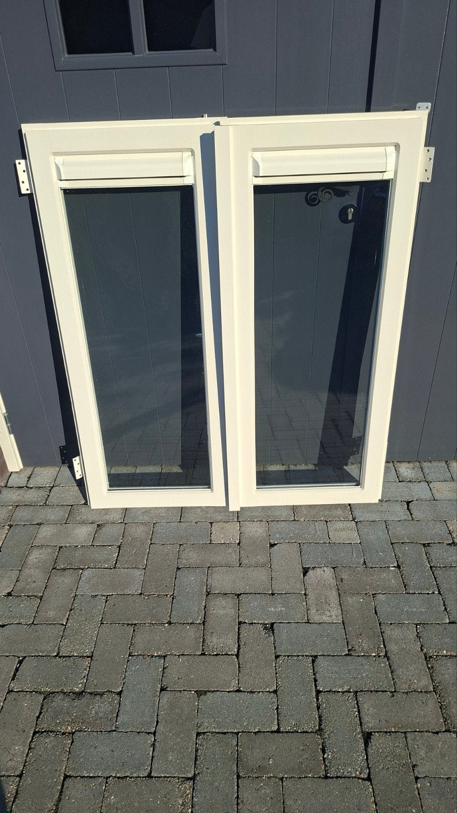 Meranti draairamen HR++ met ventilatieroosters, Ophalen