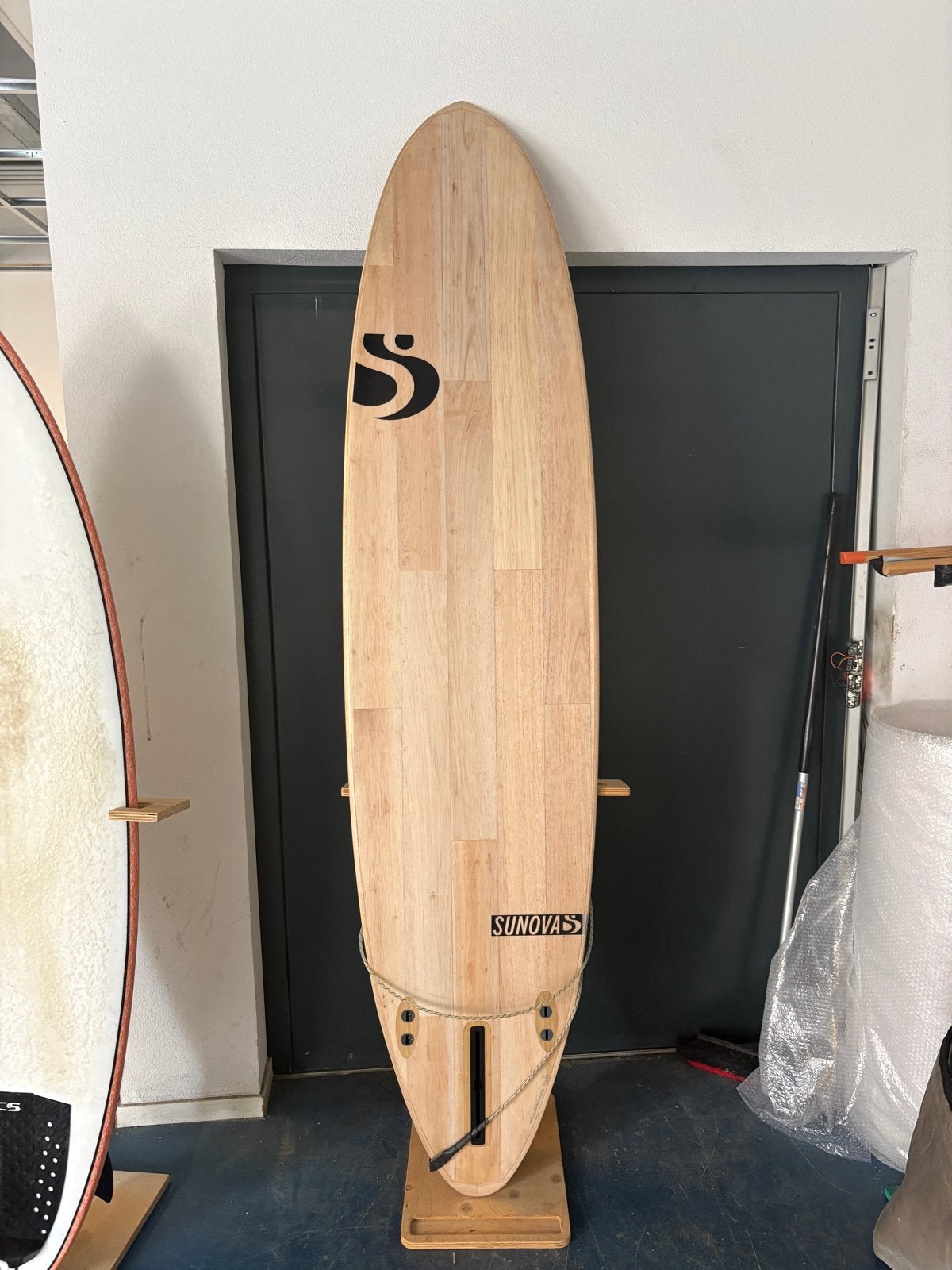 Sunova Eightball Performance Minimalibu Surfboard, Ophalen of Verzenden, Zo goed als nieuw, Funboard